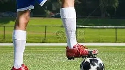 孔帕尼大胆发声：早在去年11月，我就坚信巴黎球场霸主地位无可撼动，那些败者本应笑到最后！