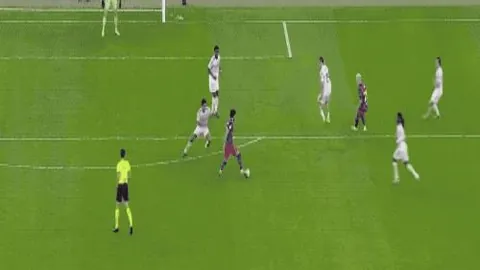 《德甲焦点对决：沃尔夫斯堡VS圣保利深度解析，独家比分大放送！》